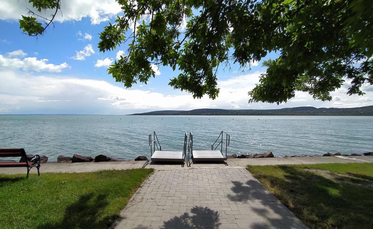 Elizabeth Vendégház Balatonfűzfőn a Strandnál Exterior foto