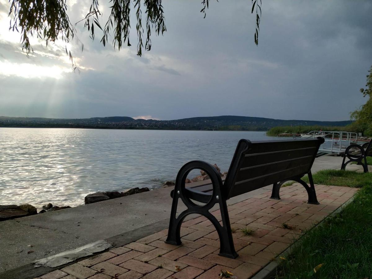 Elizabeth Vendégház Balatonfűzfőn a Strandnál Exterior foto